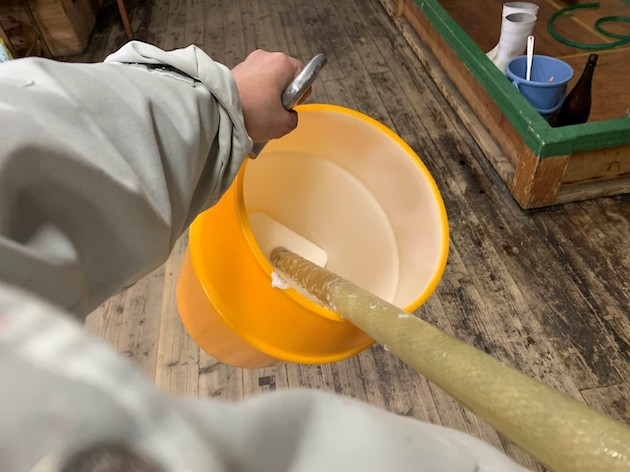 試桶に入った櫂棒