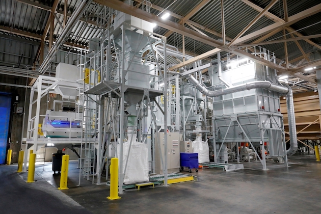 IIDA Sake Rice Inc.の精米設備