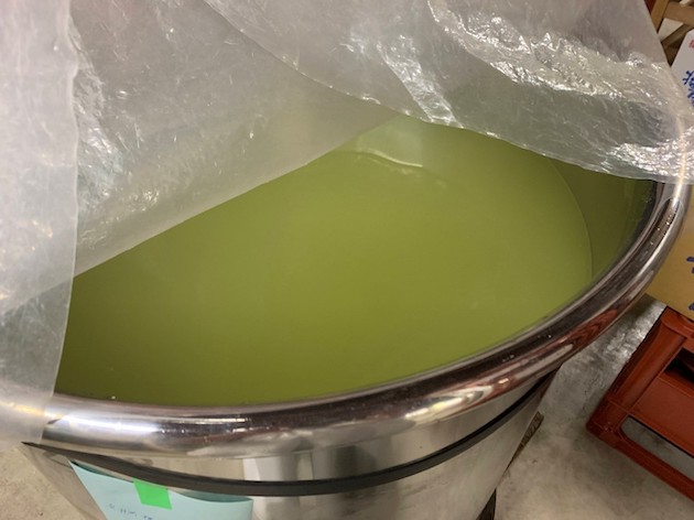 搾った直後の写真