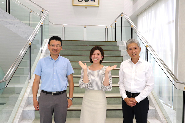 川上さん、大橋さん、新山さんの集合写真