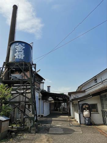 豊島 屋酒造外観