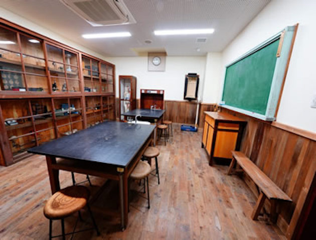 ほうらい泉　酒らぼ内観