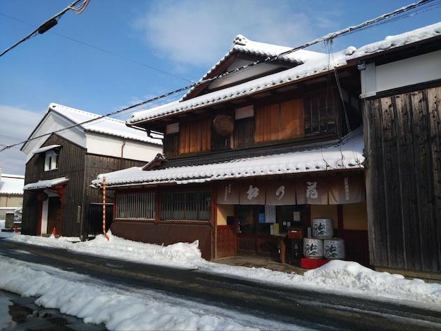 川島酒造外観