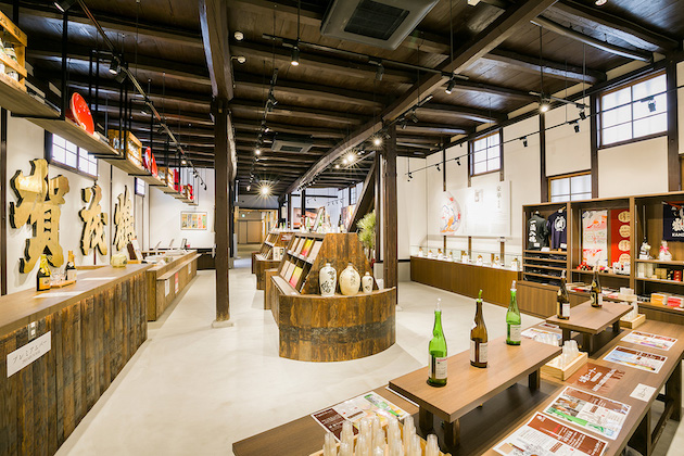 賀茂鶴酒造内館