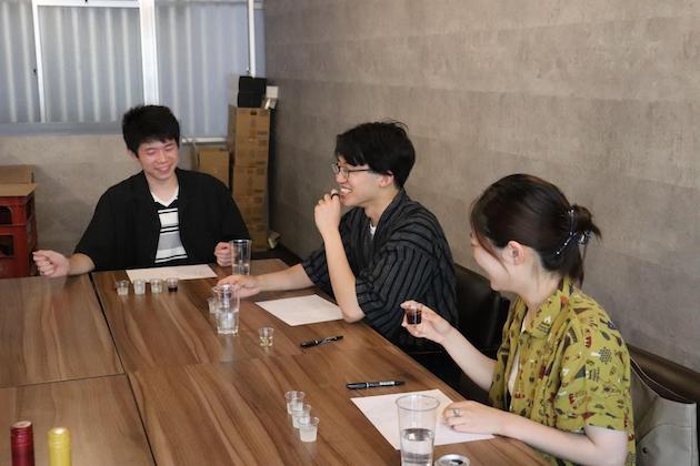 貴醸酒に驚く3人