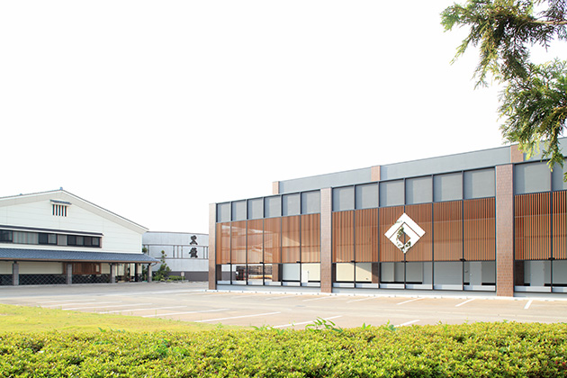 兼定島 酒造りの里