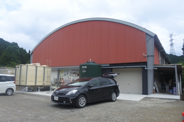 旧体育館を再利用した小林醸造・前日光醸造所