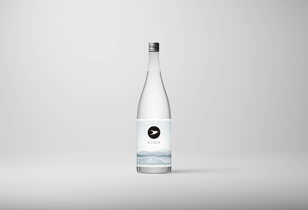 今回新しく開発した低精米の日本酒「BIRD」