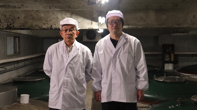 "並び立つ平田さんと長田さんの写真"