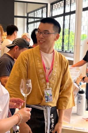 官僚時代から日本酒イベントを手伝っていたハンセルさん