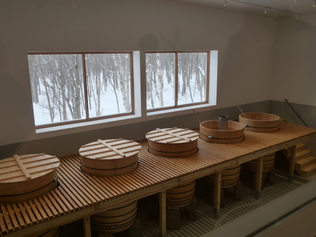 吉野杉で作られた木桶