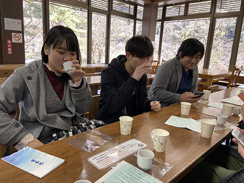 学んだ後の酒はひときわ美味い!!