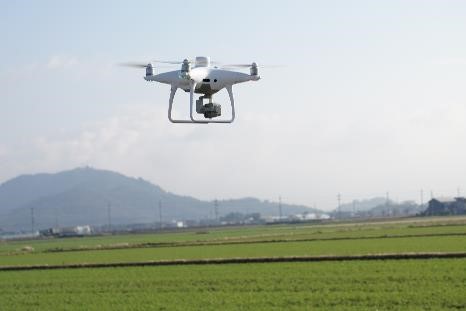 神戸酒心館のスマート農業（ドローン使用）写真